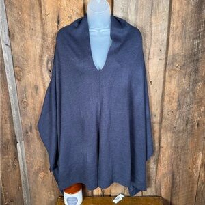 Elegant Blue Shawl